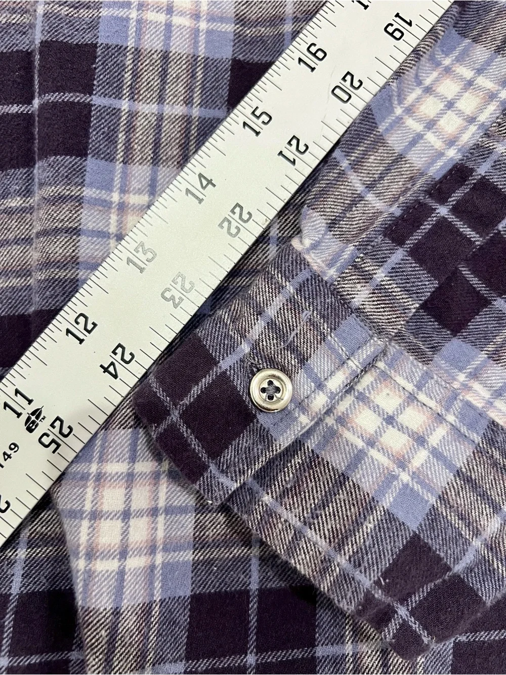 MNML flannel shirt — blue/black/white plaid, size L, 100% cotton Chrome Buttons